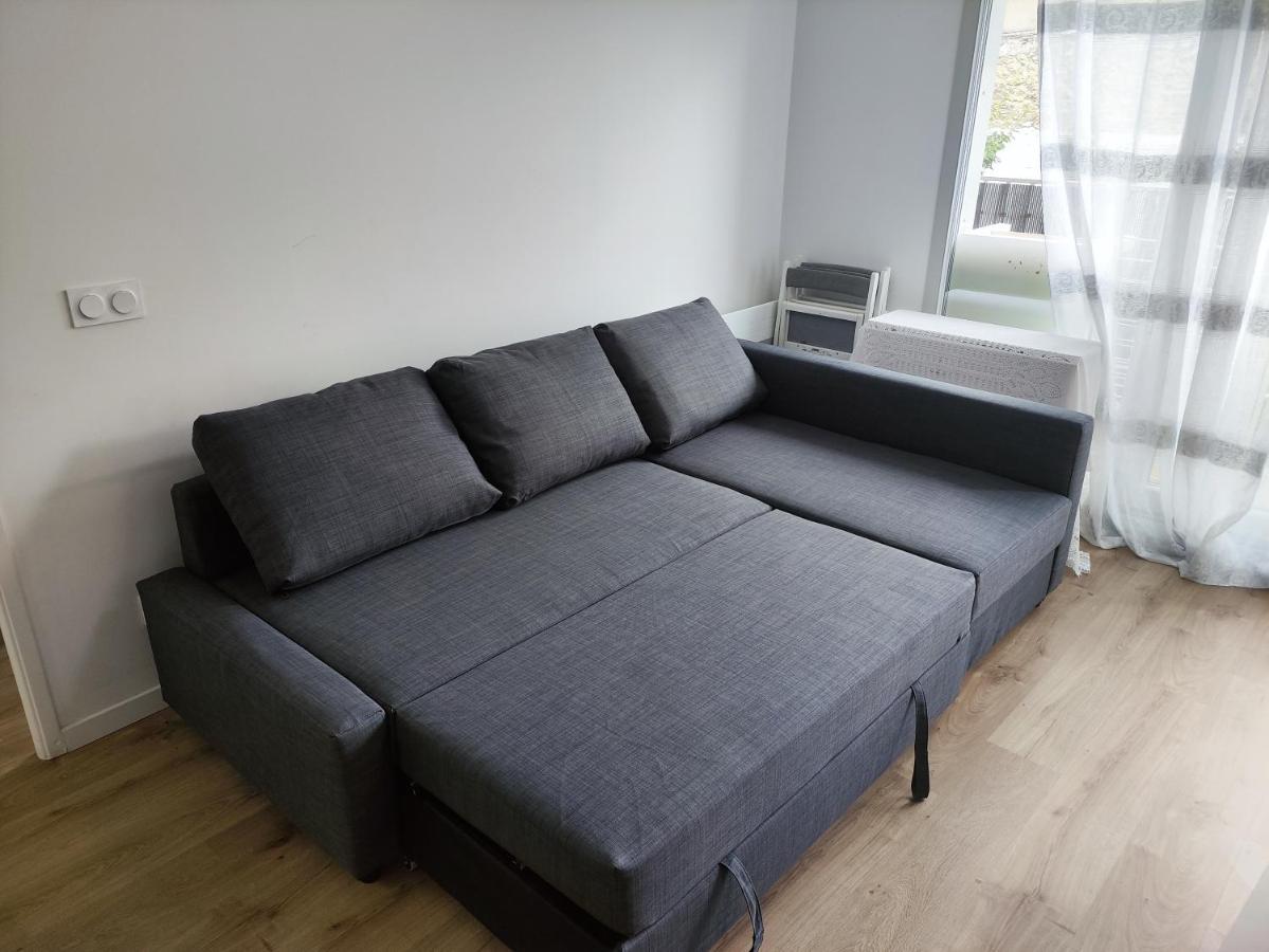 Cozy Sunshine Apartment With Balcony 4 Persons Max Ivry-sur-Seine Luaran gambar
